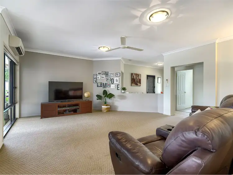 Fifth view of Homely house listing, 4 Asciano Place, Bridgeman Downs QLD 4035