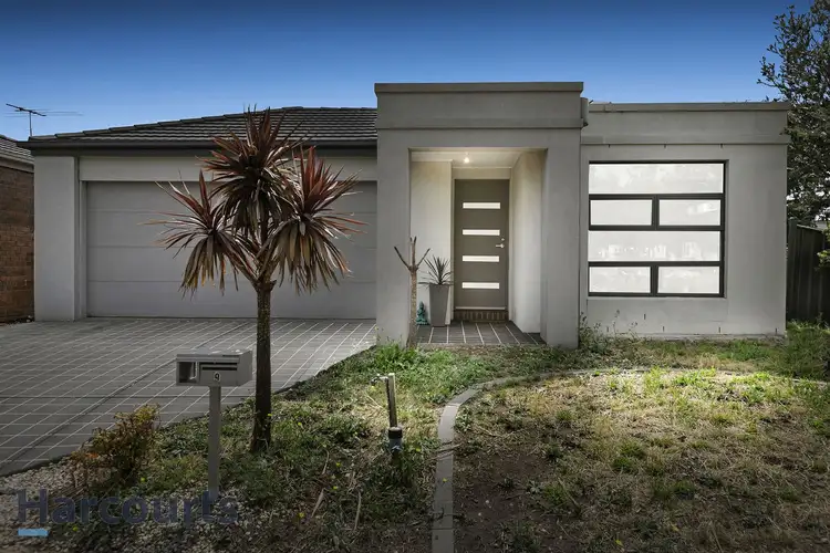 9 Cragside Place, Deer Park VIC 3023