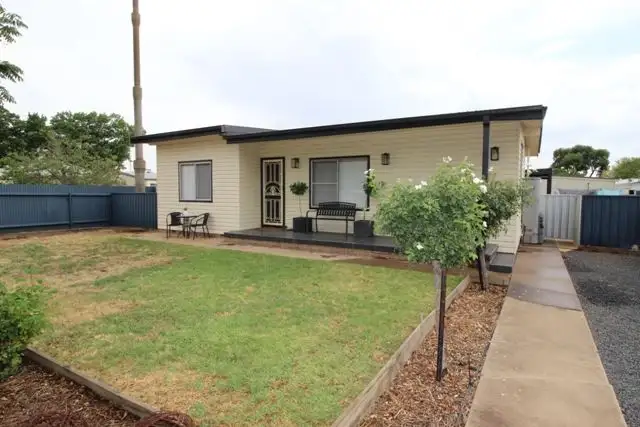 28 Bapaume Street, Cootamundra NSW 2590