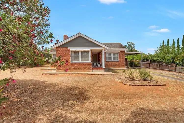 18 Chiselbury Road, Elizabeth Vale SA 5112