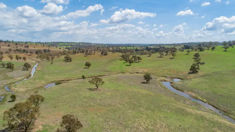 13520 Thunderbolts Way, Walcha NSW 2354