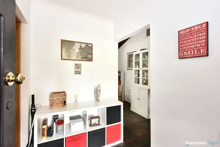 Fifth view of Homely house listing, 2 Shiraz Court, Aberfoyle Park SA 5159