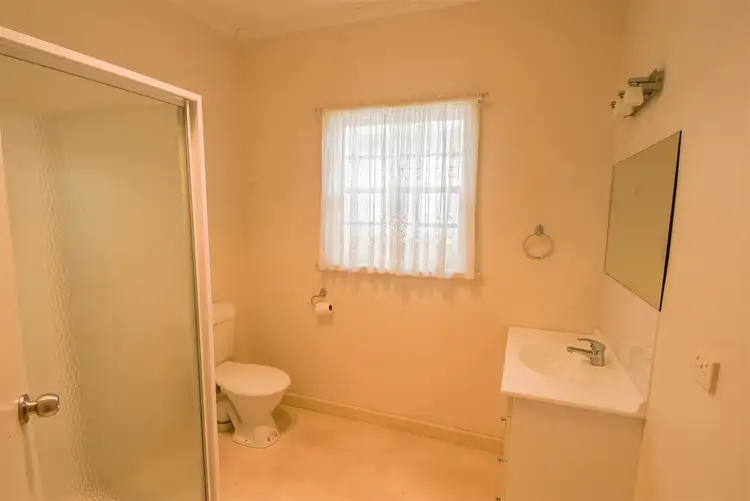 Sixth view of Homely house listing, 6 McPherson Street, Horsham VIC 3400