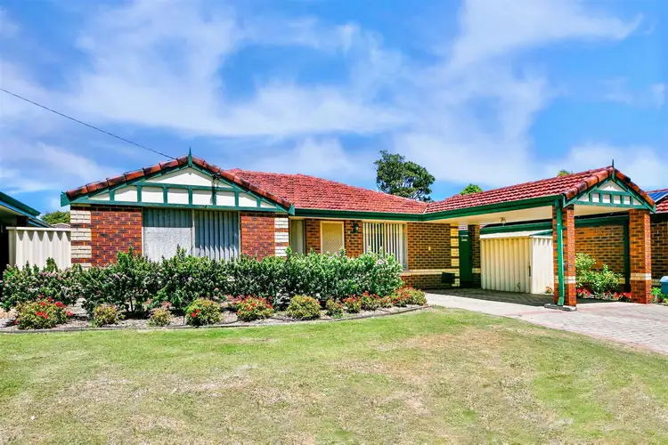 4/2 Tehani Close, Cooloongup WA 6168
