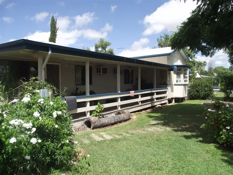 44 Martin Street, Taroom QLD 4420