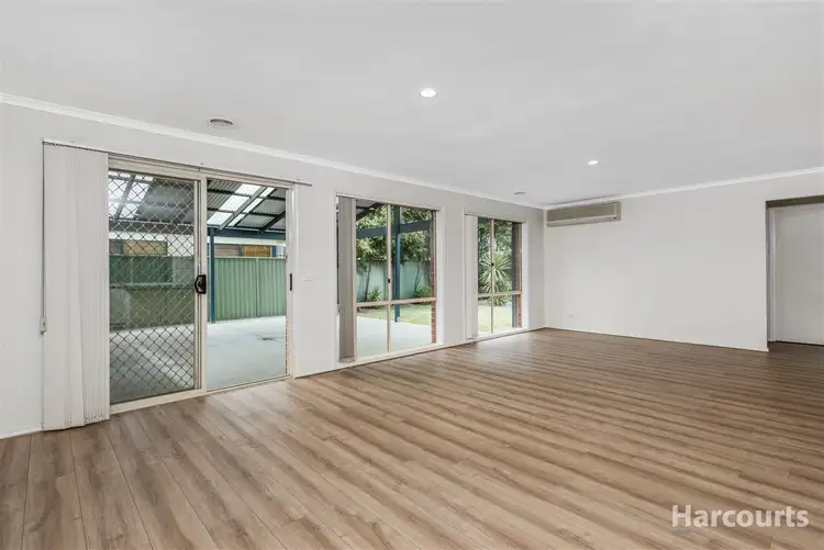 Fifth view of Homely house listing, 28 Masterton Place, Cranbourne East VIC 3977