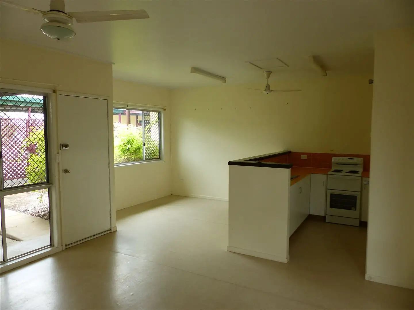 Main view of Homely block of units listing, 1-2/32 North Street, Taroom QLD 4420