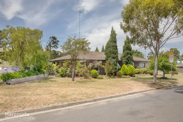 Second view of Homely house listing, 8 Foley Crescent, Black Hill VIC 3350