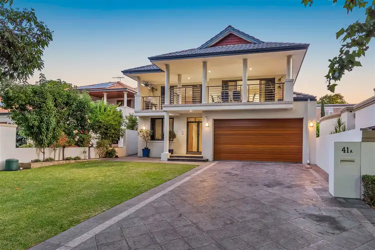 41A Tweeddale Road, Applecross WA 6153