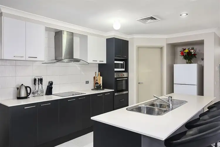 Third view of Homely house listing, 9 Wattleview Court, Alexandra VIC 3714