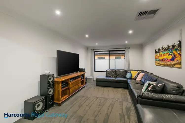 Fifth view of Homely house listing, 10 Campaspe Drive, Success WA 6164