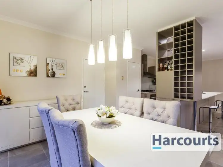 Fifth view of Homely house listing, 10 Seville Way, Aubin Grove WA 6164