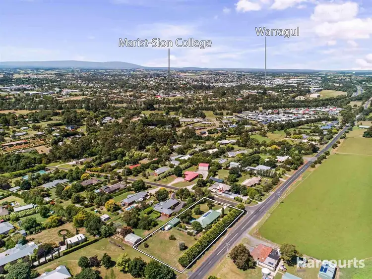 Second view of Homely house listing, 1 Camelot Court, Warragul VIC 3820