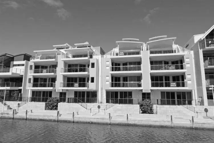 Main view of Homely apartment listing, 4/22 Treviso Mews, Mandurah WA 6210