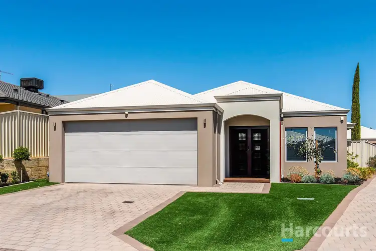 94 Kembla Circle, Madeley WA 6065