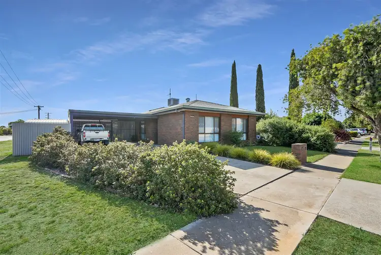 1 Uebergang Court, Horsham VIC 3400