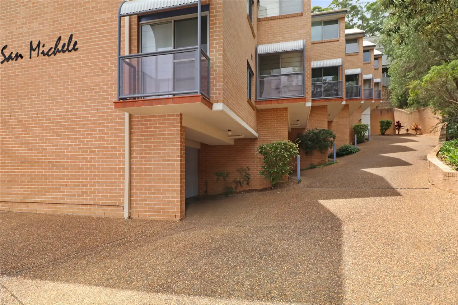 Main view of Homely townhouse listing, 4/40 Avoca Drive, Avoca Beach NSW 2251