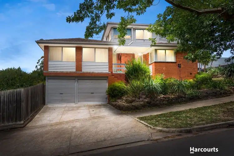 56 Chatsworth Quadrant, Templestowe Lower VIC 3107
