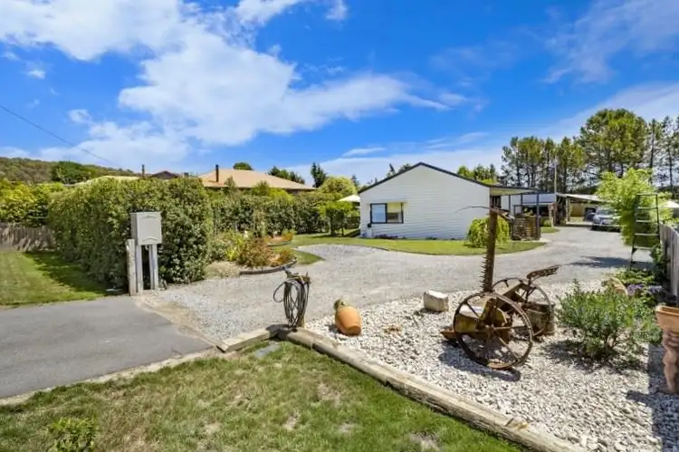 24 Crowther Street, Beaconsfield TAS 7270