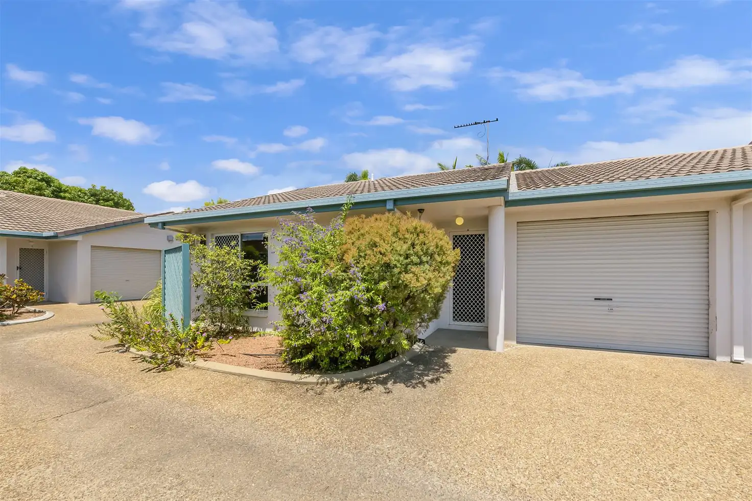 Main view of Homely unit listing, 2/24 Lothair Street, Pimlico QLD 4812