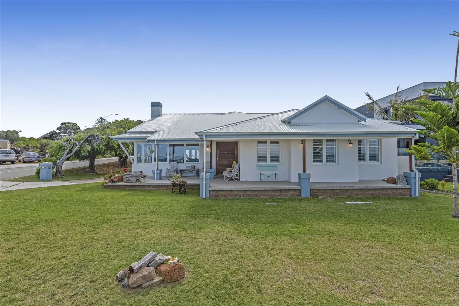 Main view of Homely house listing, 118 Ocean Drive, Quinns Rocks WA 6030