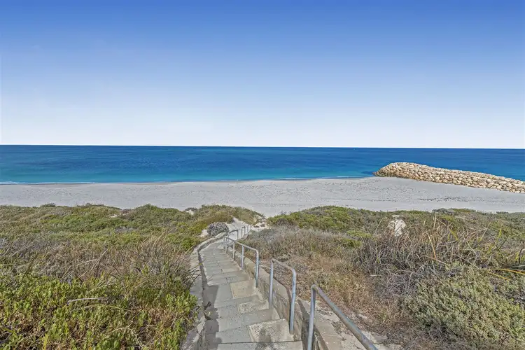 Second view of Homely house listing, 118 Ocean Drive, Quinns Rocks WA 6030