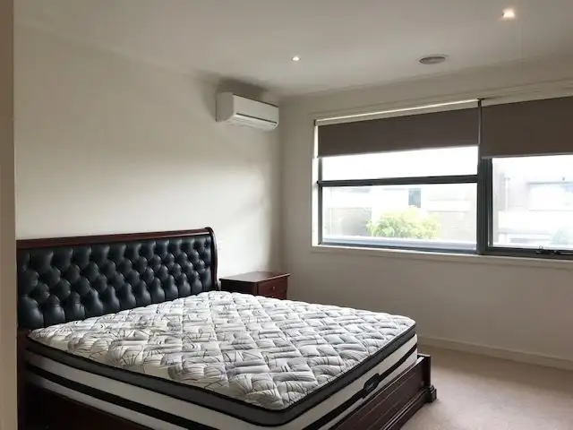 Fifth view of Homely house listing, 10 Ellis Park Ave, Mulgrave VIC 3170