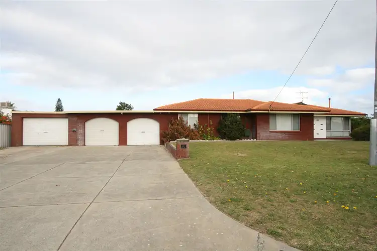 11 Coral Road, Safety Bay WA 6169