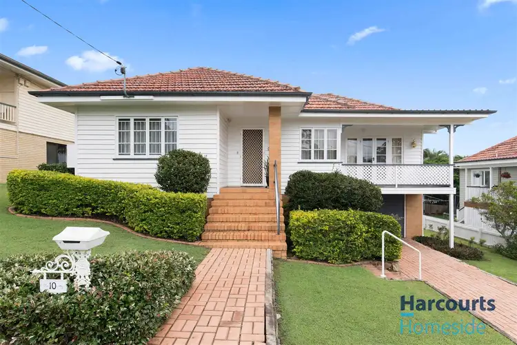 10 Gosling Street, Holland Park QLD 4121