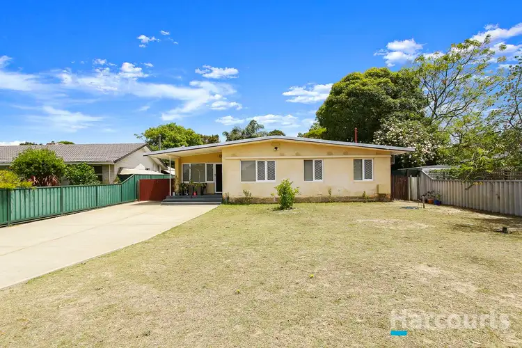 9 Romeo Road, Coolbellup WA 6163