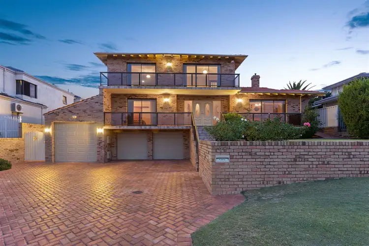 48 Whitfeld Terrace, Winthrop WA 6150