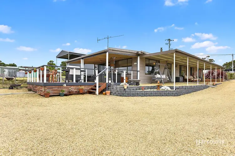 17 Wedge Avenue, White Beach TAS 7184