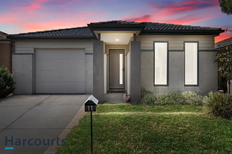 11 Ryan Close, Deer Park VIC 3023