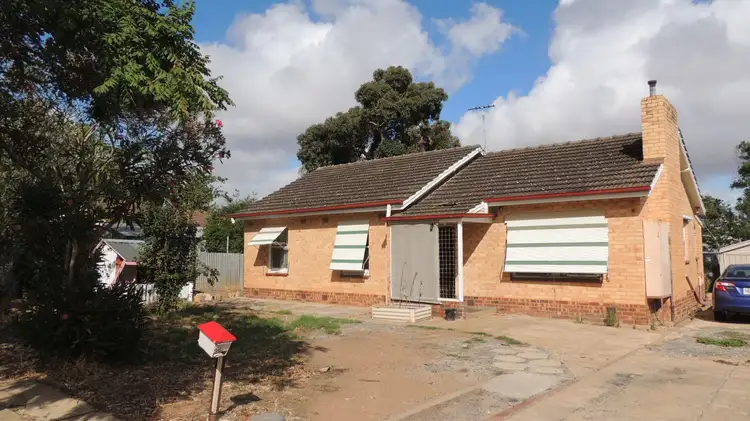 28 Burley Road, Elizabeth Vale SA 5112