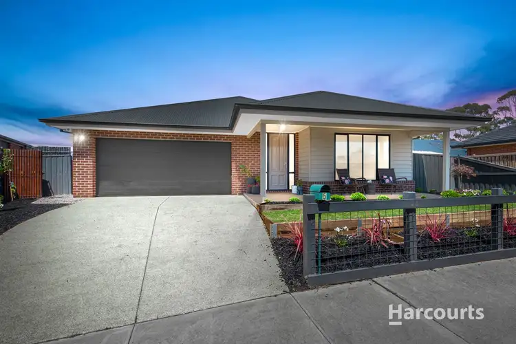 5 Charlton Ave, Eynesbury VIC 3338