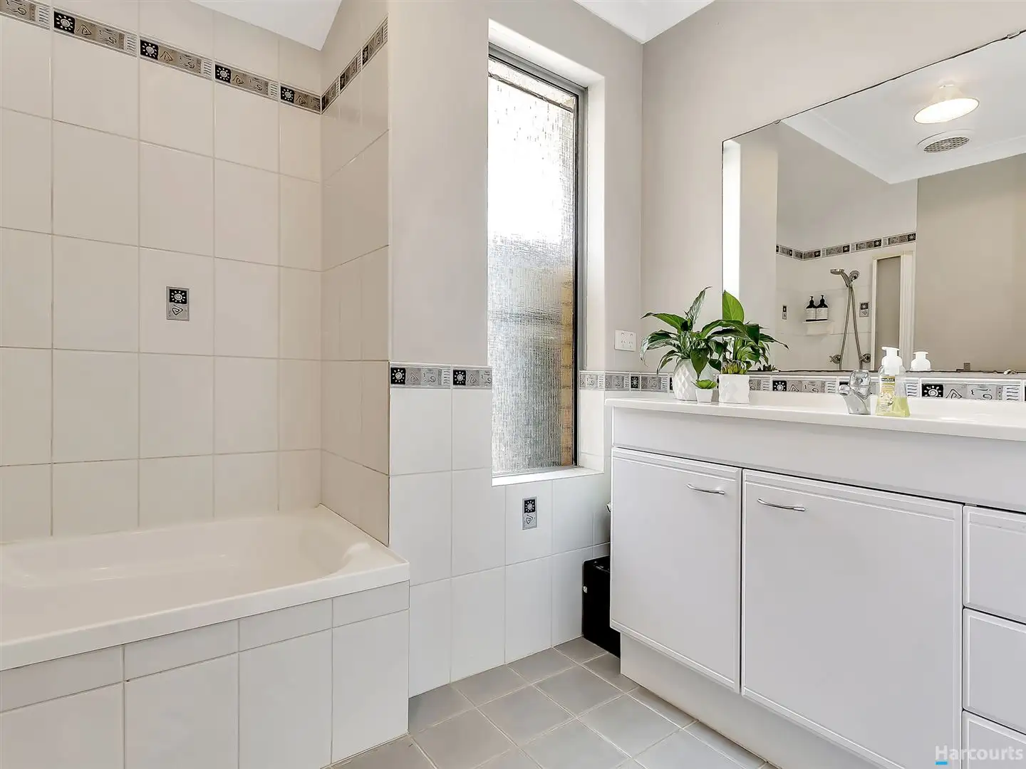 Main view of Homely semi-detached listing, 11A Caprice Place, Heathridge WA 6027