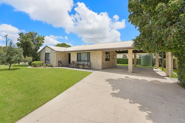 Second view of Homely house listing, 86 O'Quinn Street, Nudgee Beach QLD 4014