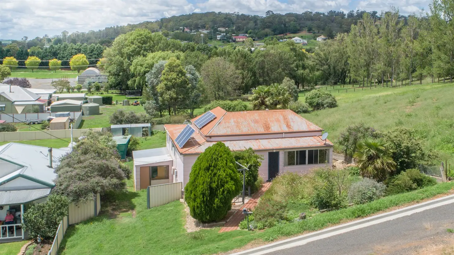 Main view of Homely house listing, 13S South St, Walcha NSW 2354