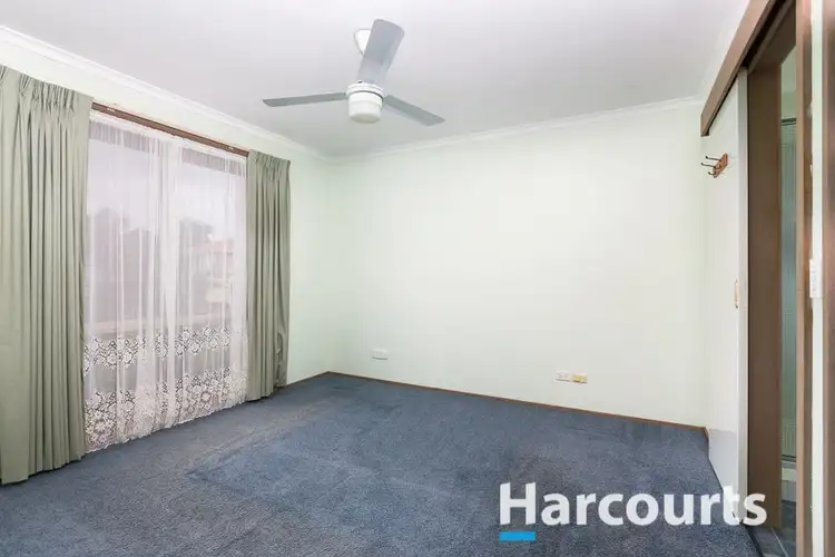 Fifth view of Homely house listing, 8 camdale close, Hampton Park VIC 3976