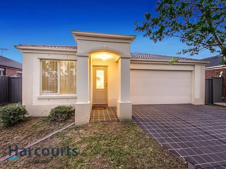 10 Ormesby Place, Deer Park VIC 3023