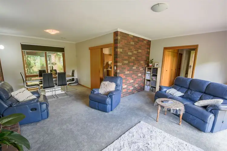 Third view of Homely house listing, 1 Isbel Court, Horsham VIC 3400