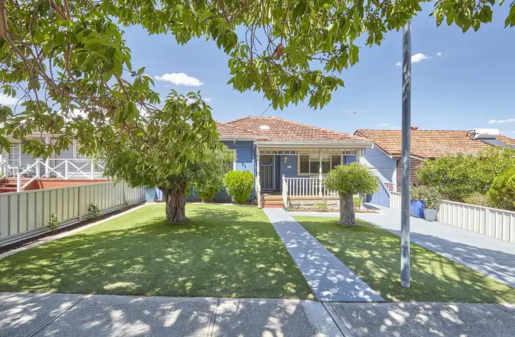 41 Noel Street, Hilton WA 6163
