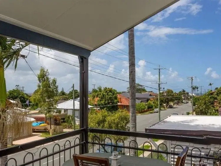 Main view of Homely townhouse listing, 4/35 Donkin street, Scarborough QLD 4020