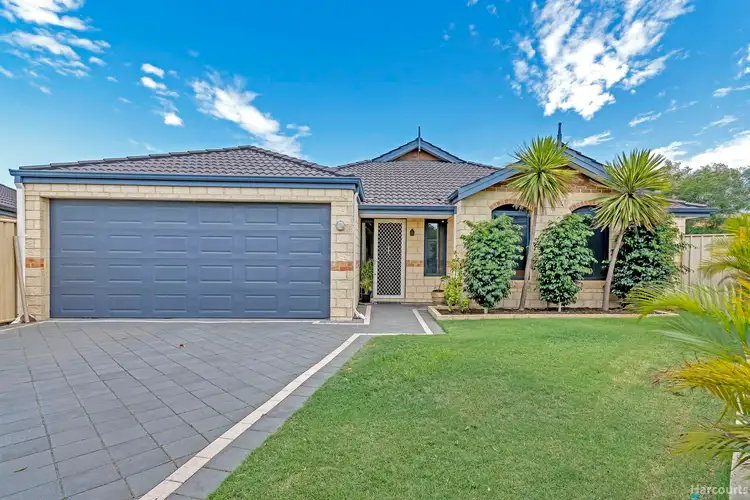 11 Vinciullo Way, Sinagra WA 6065