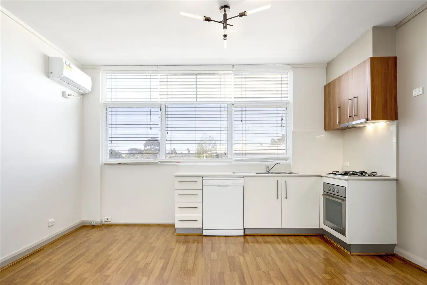 Main view of Homely apartment listing, 7/38 Waterloo Crescent, St Kilda VIC 3182