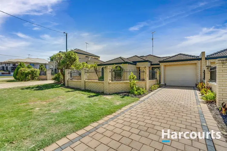 Second view of Homely unit listing, 2/4A Stewart Street, Mandurah WA 6210