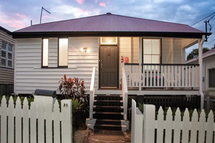 35 Caroline Street, Annerley QLD 4103