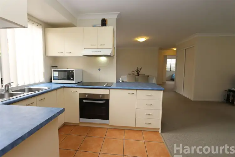 Fifth view of Homely unit listing, 7 Seabreeze Court, Sandstone Point QLD 4511