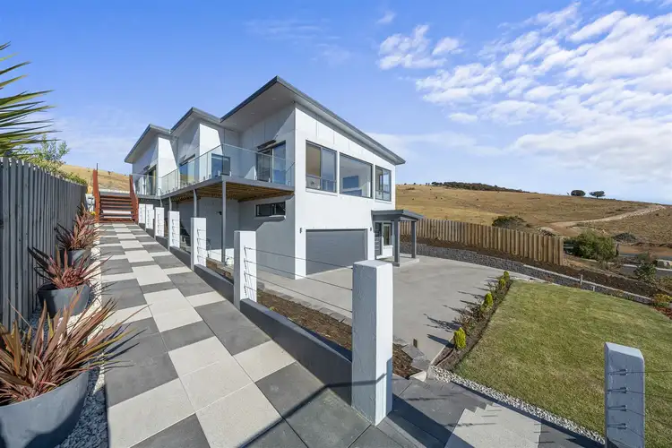 1002 Oceana Drive, Tranmere TAS 7018