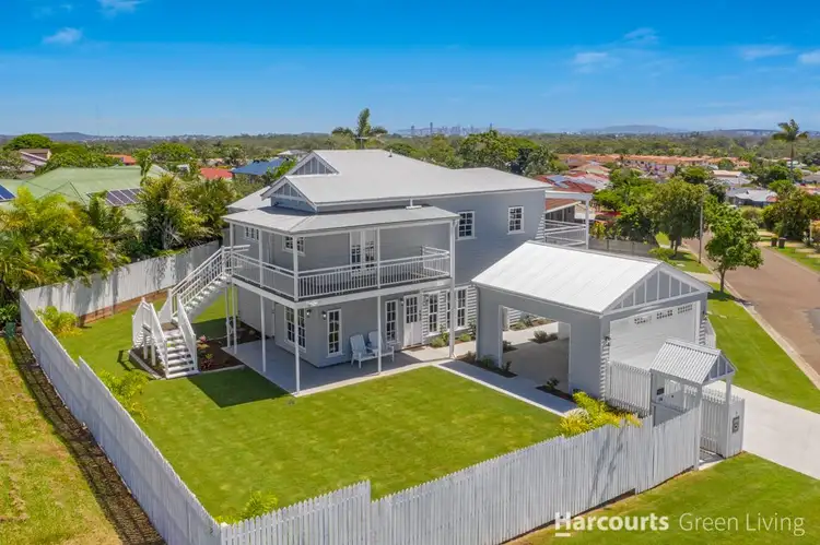 2 Stockyard Street, Wynnum West QLD 4178